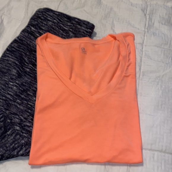 Neon orange GAP workout top - Picture 1 of 5